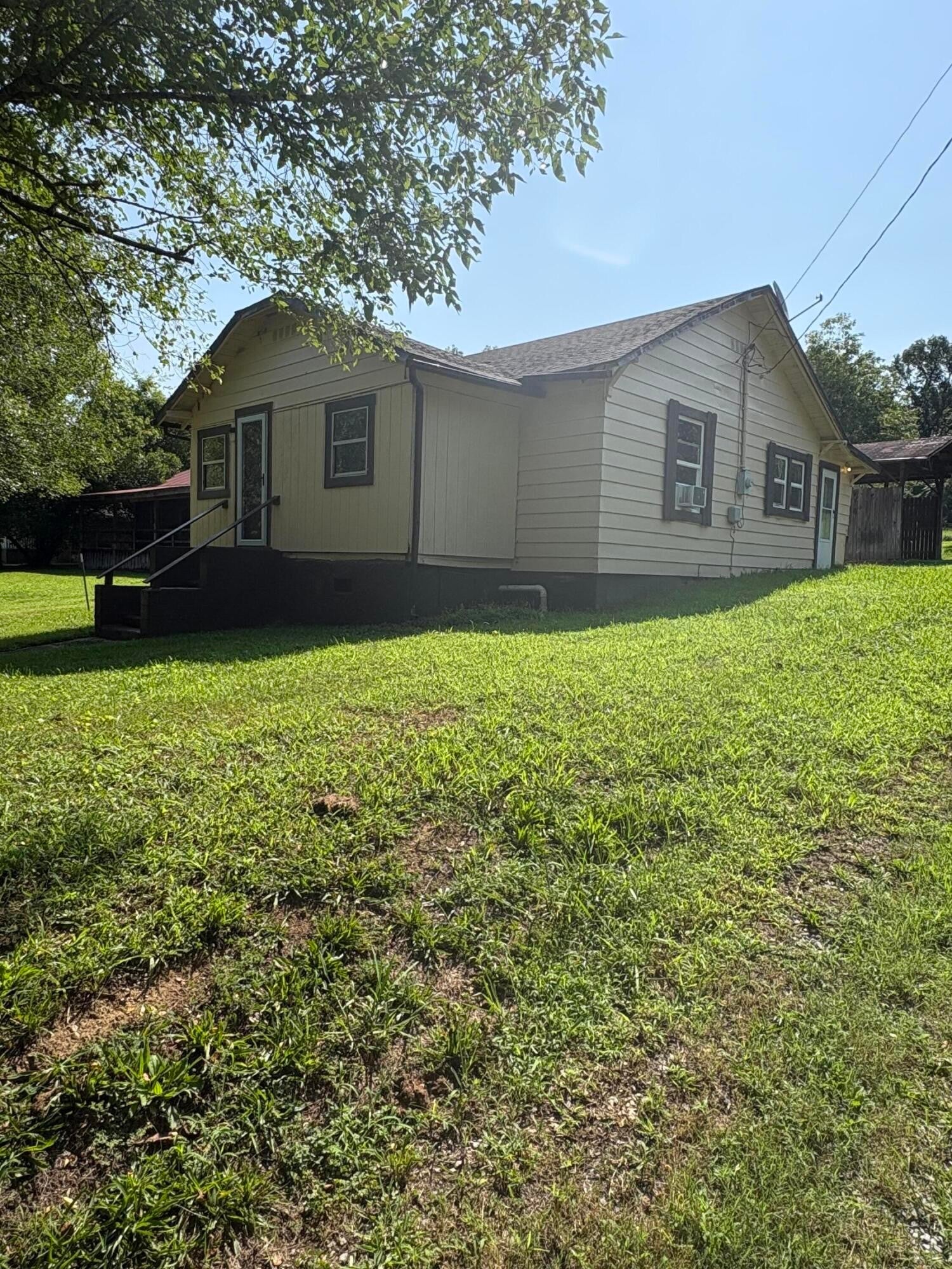 1117 Bledsoe Road