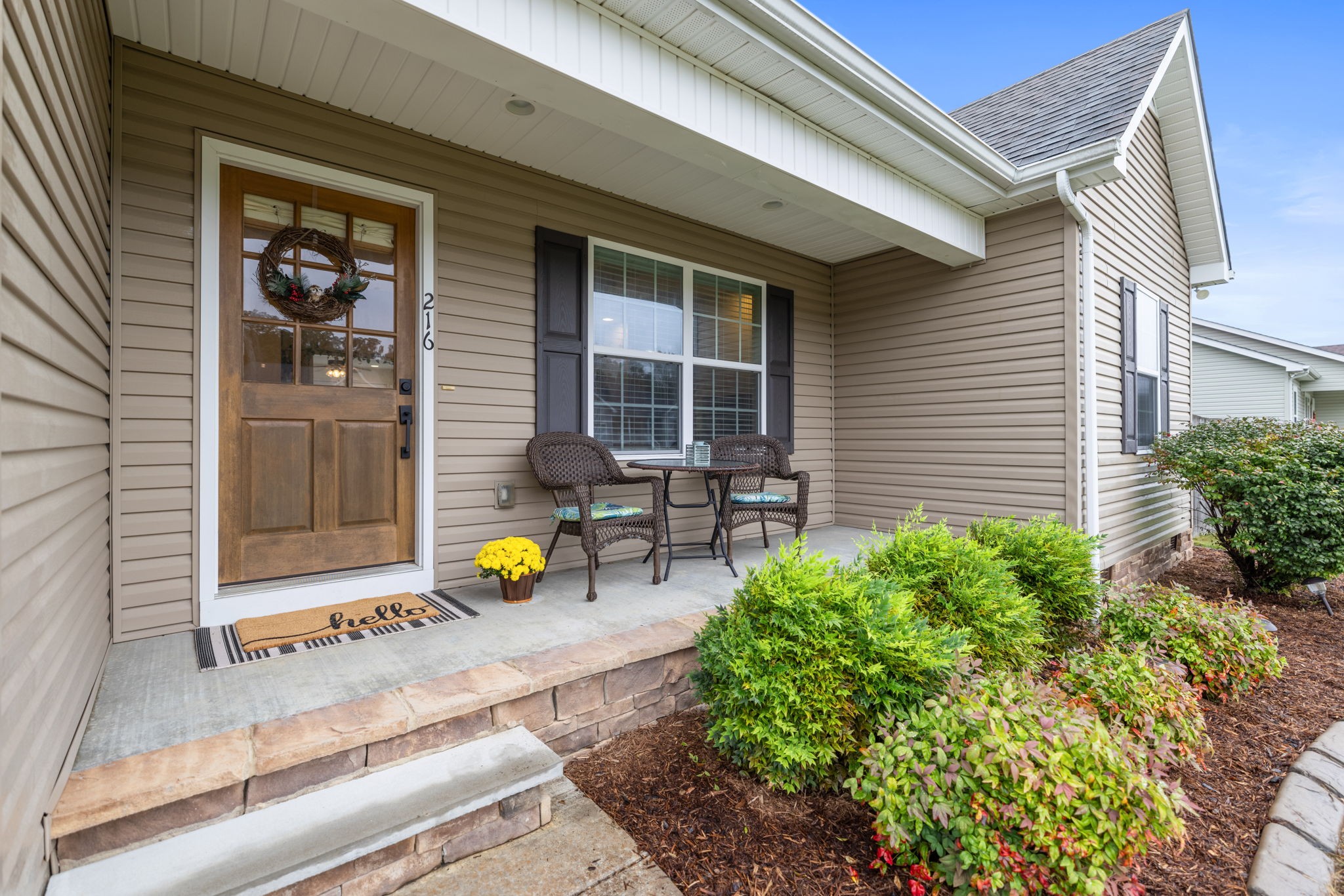 216 Williamsburg Cir