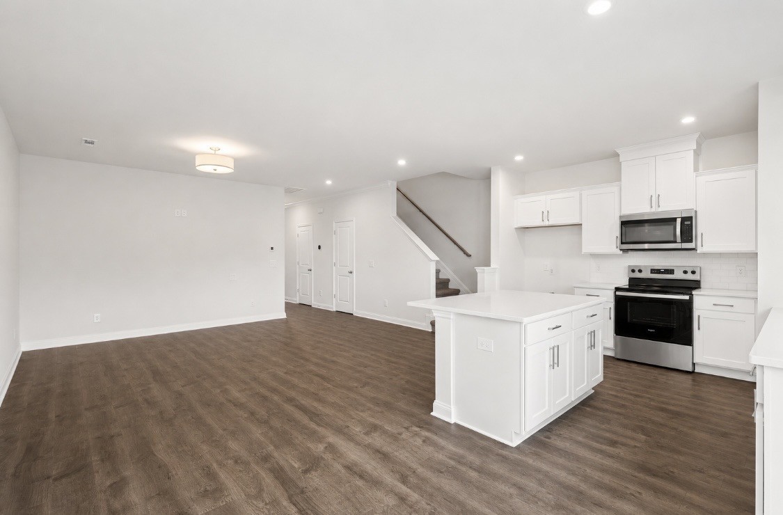 2321 Juneau Lane