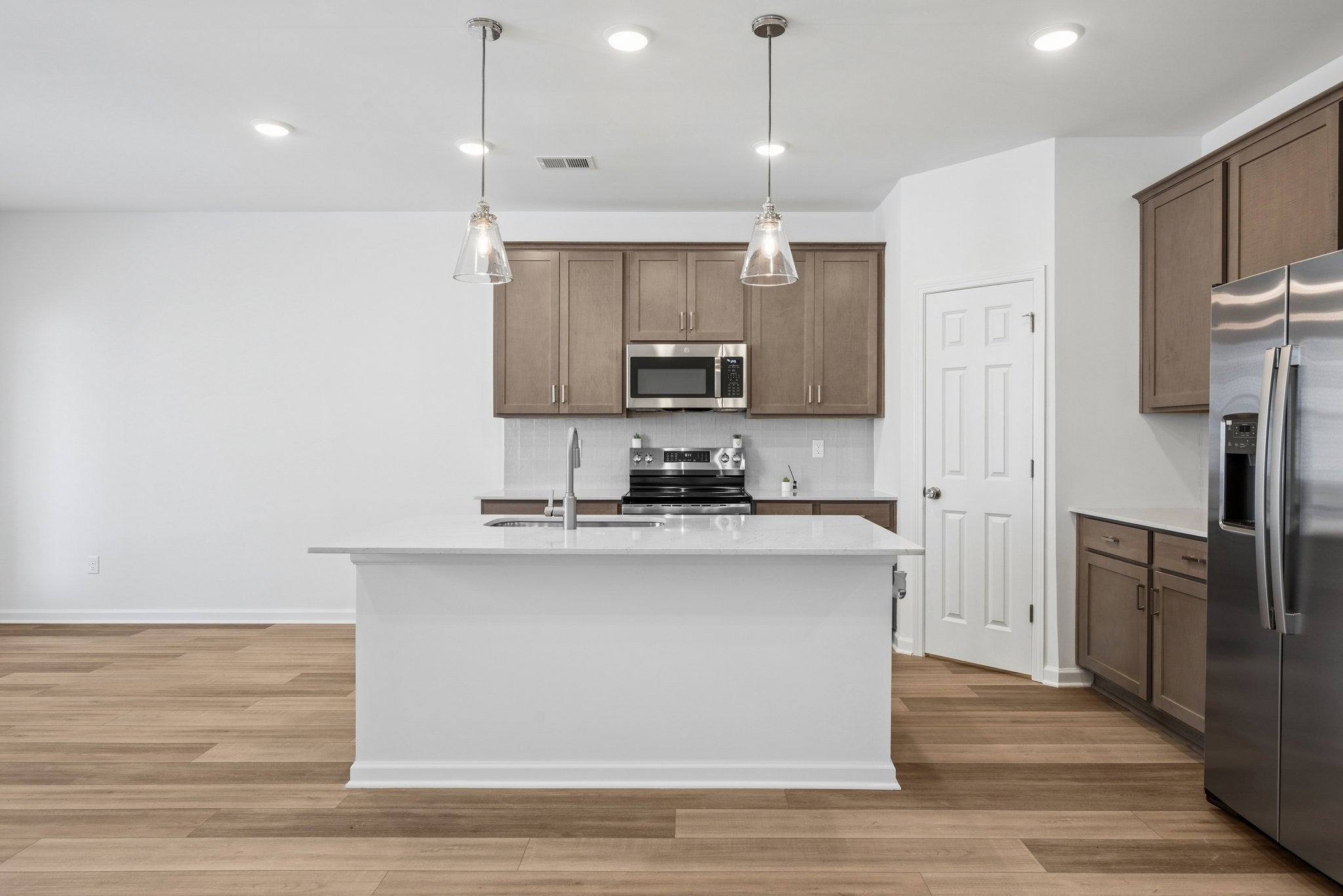 2900 Suzanne Landon Dr H2