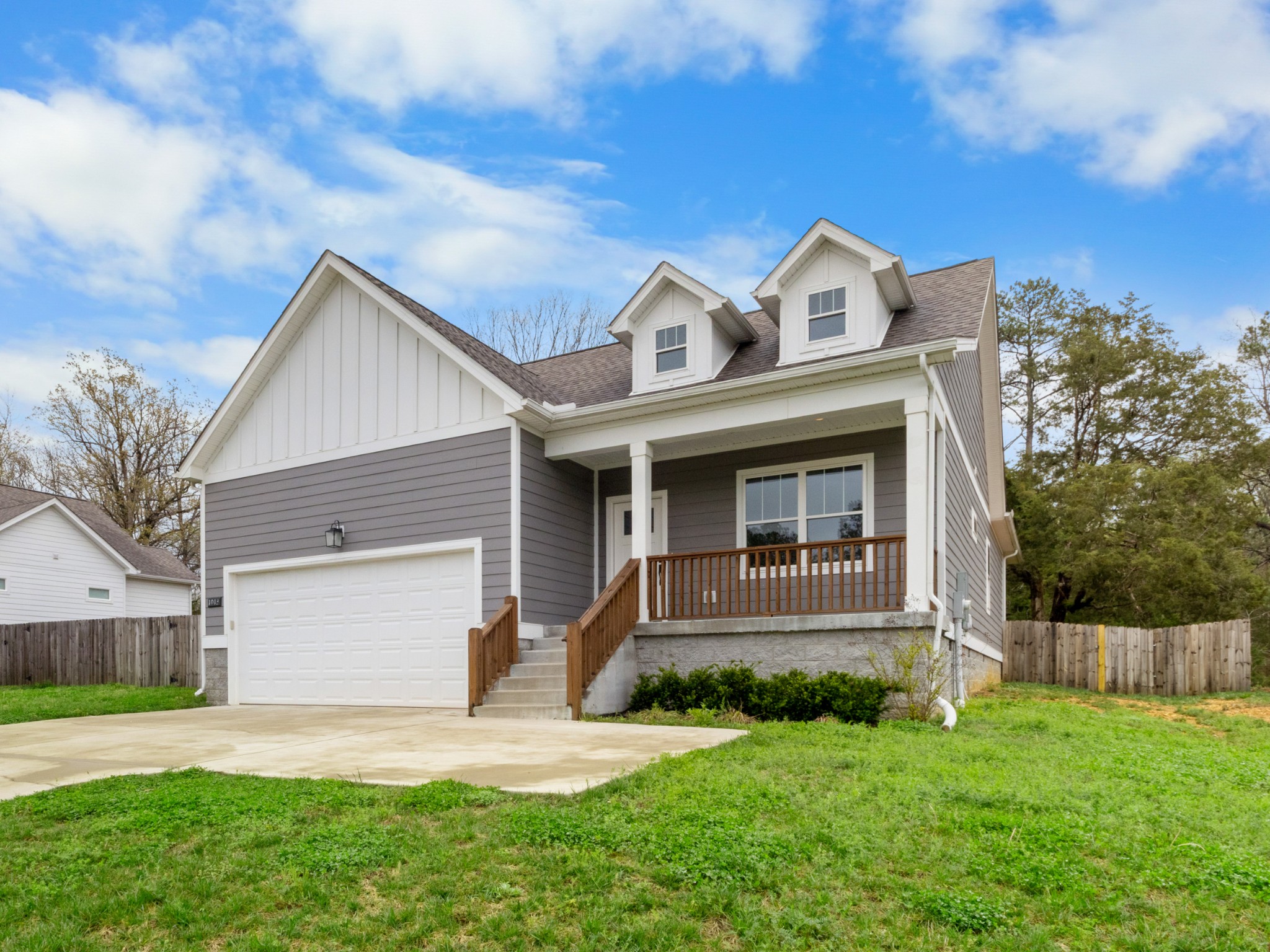 1013 Stonebrook Dr