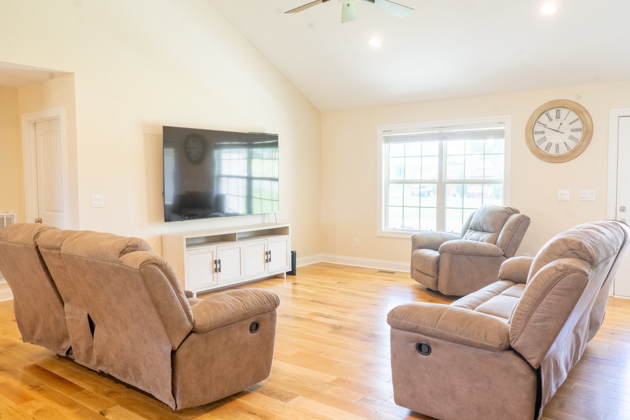3 Browning Dr