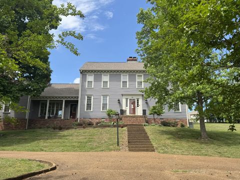 185 Clifftop Dr Hendersonville TN 37075