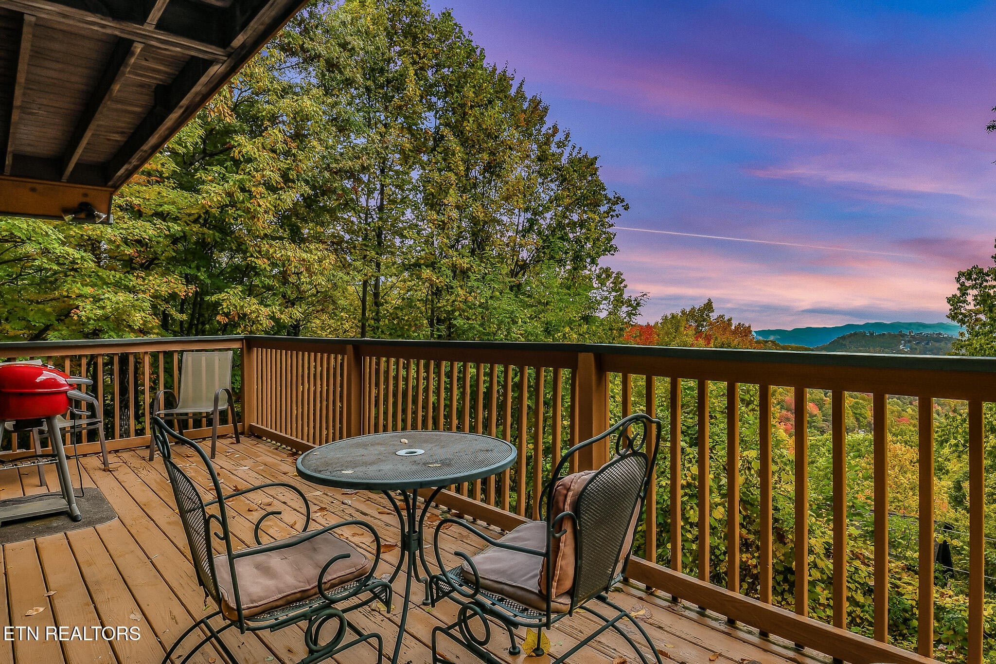 1819 W Arolla Ct