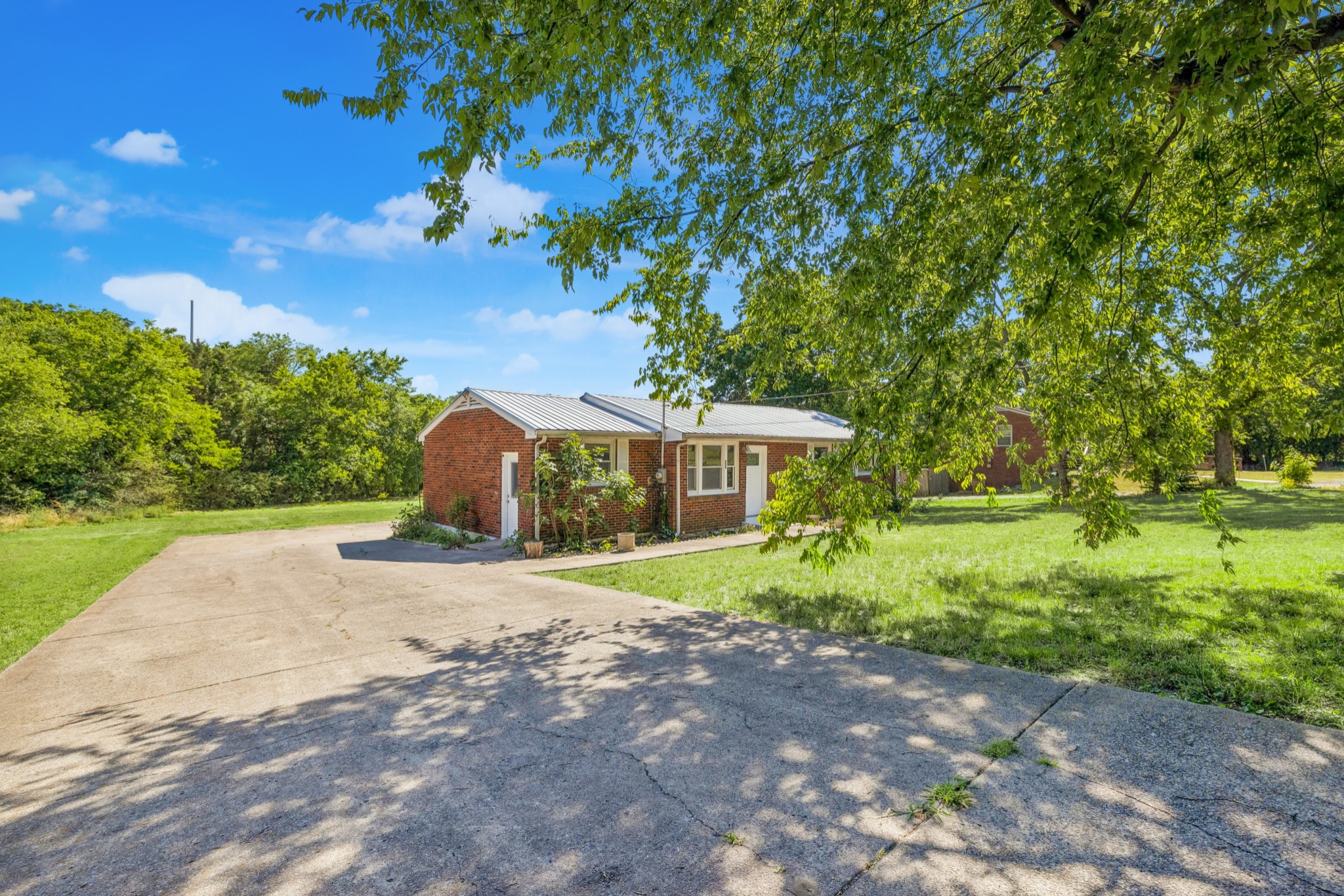 304 Starlight Dr