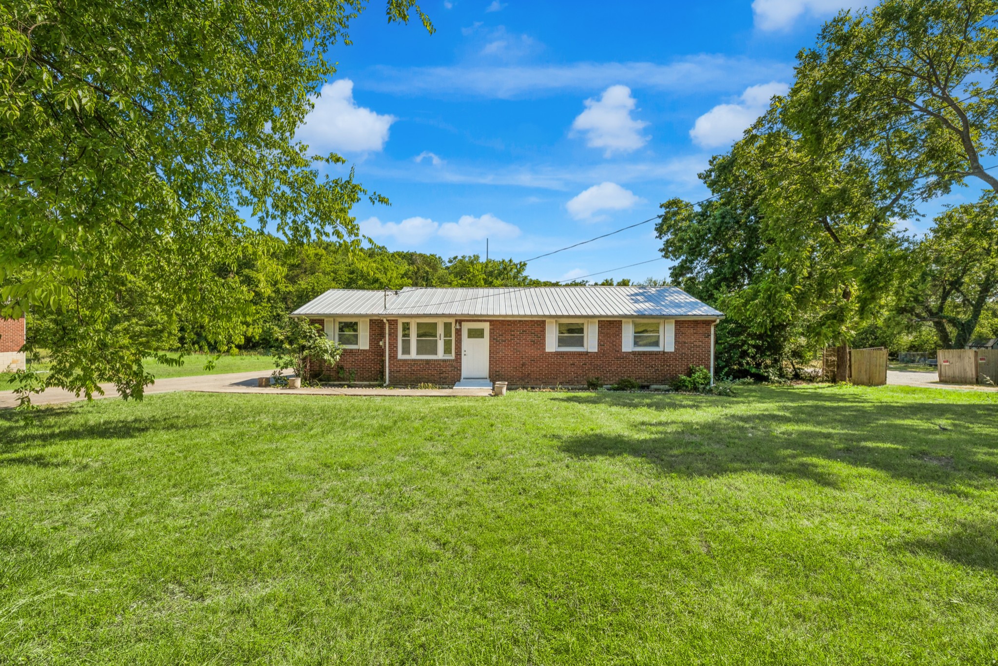 304 Starlight Dr