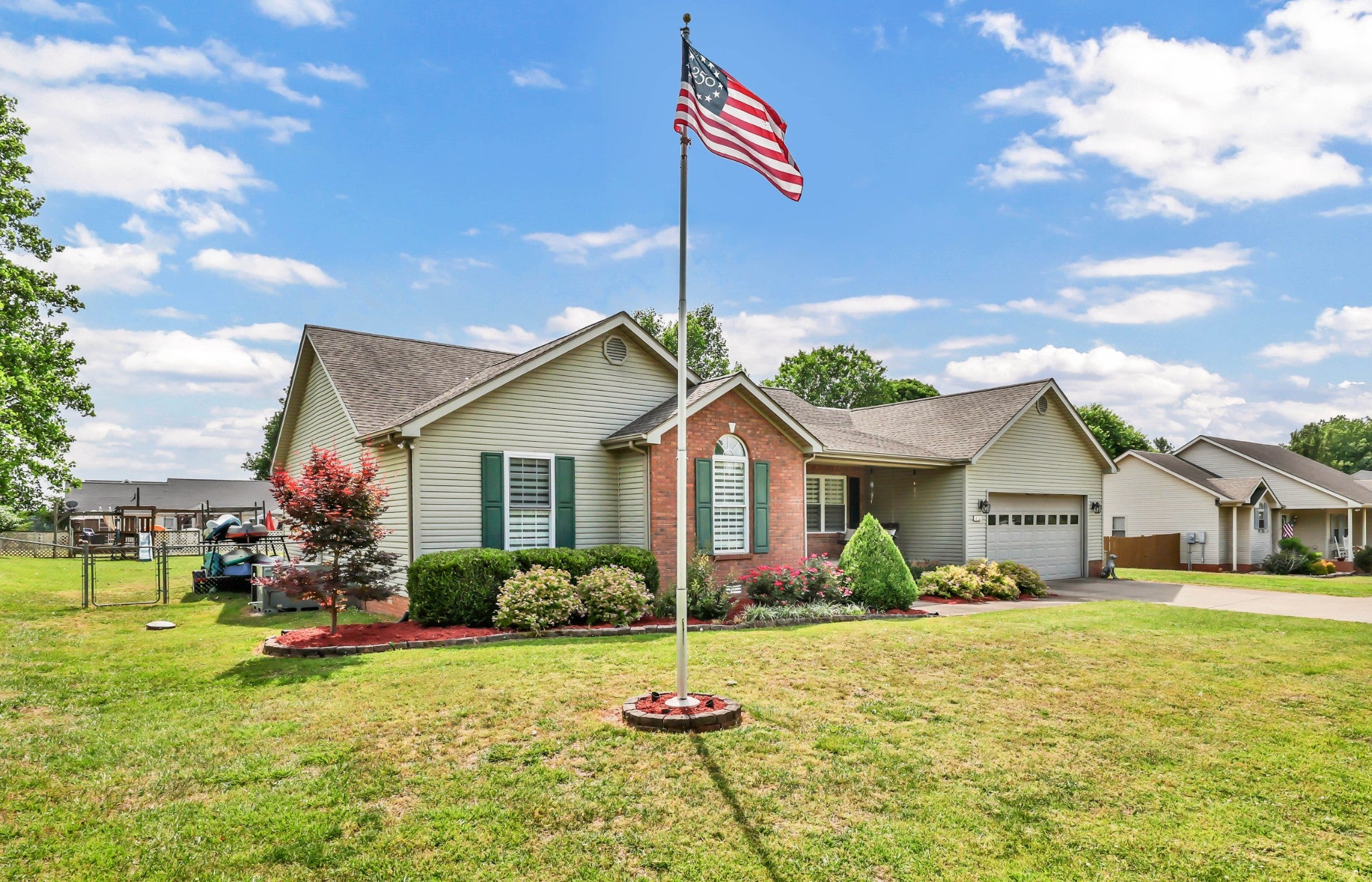 4111 Dixie Beeline Hwy