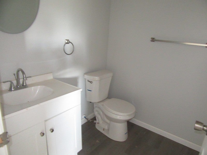 338 Cedar Ct