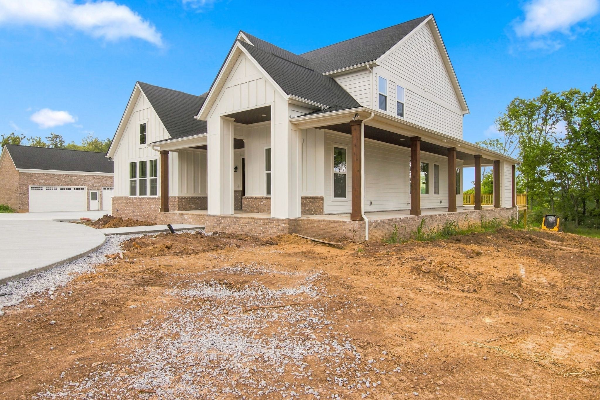5-bed home for sale in College Grove, TN 37046, 6473 Drumright Rd 6473 Drumright Rd, College Grove TN 37046 5-bed home, photo 1 of 25