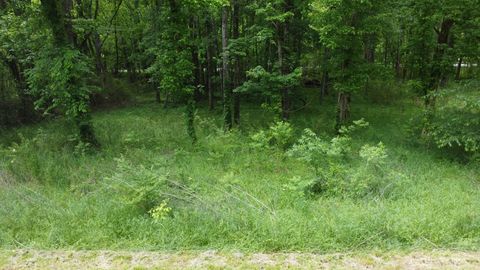 450 High St Hollow Rock TN 38342