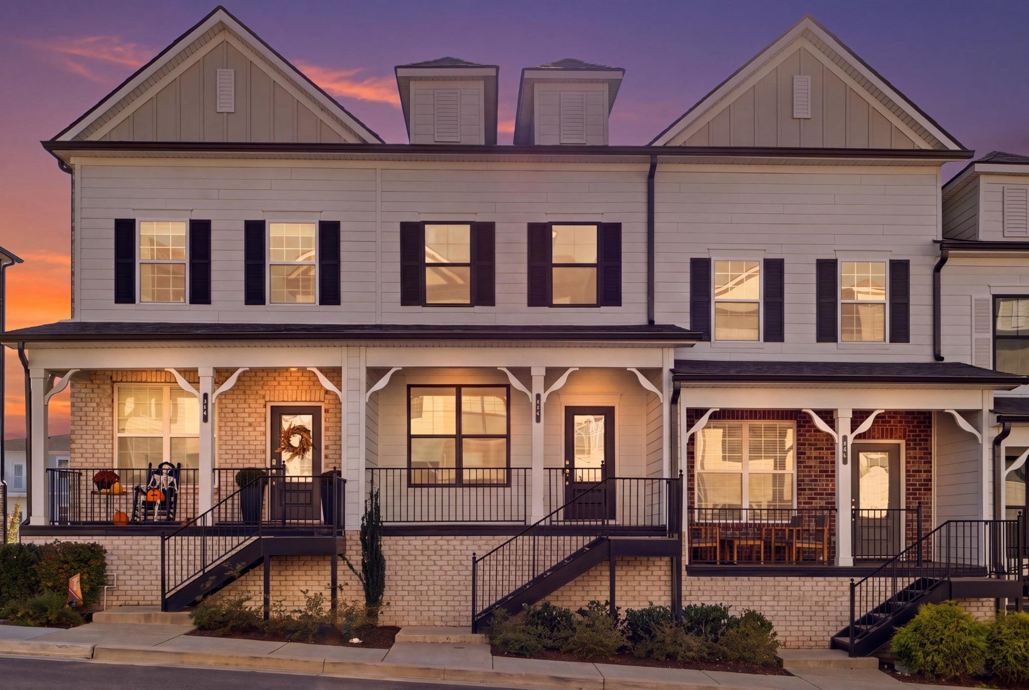 2-bed listing at 468 Portsdale Dr, Brentwood