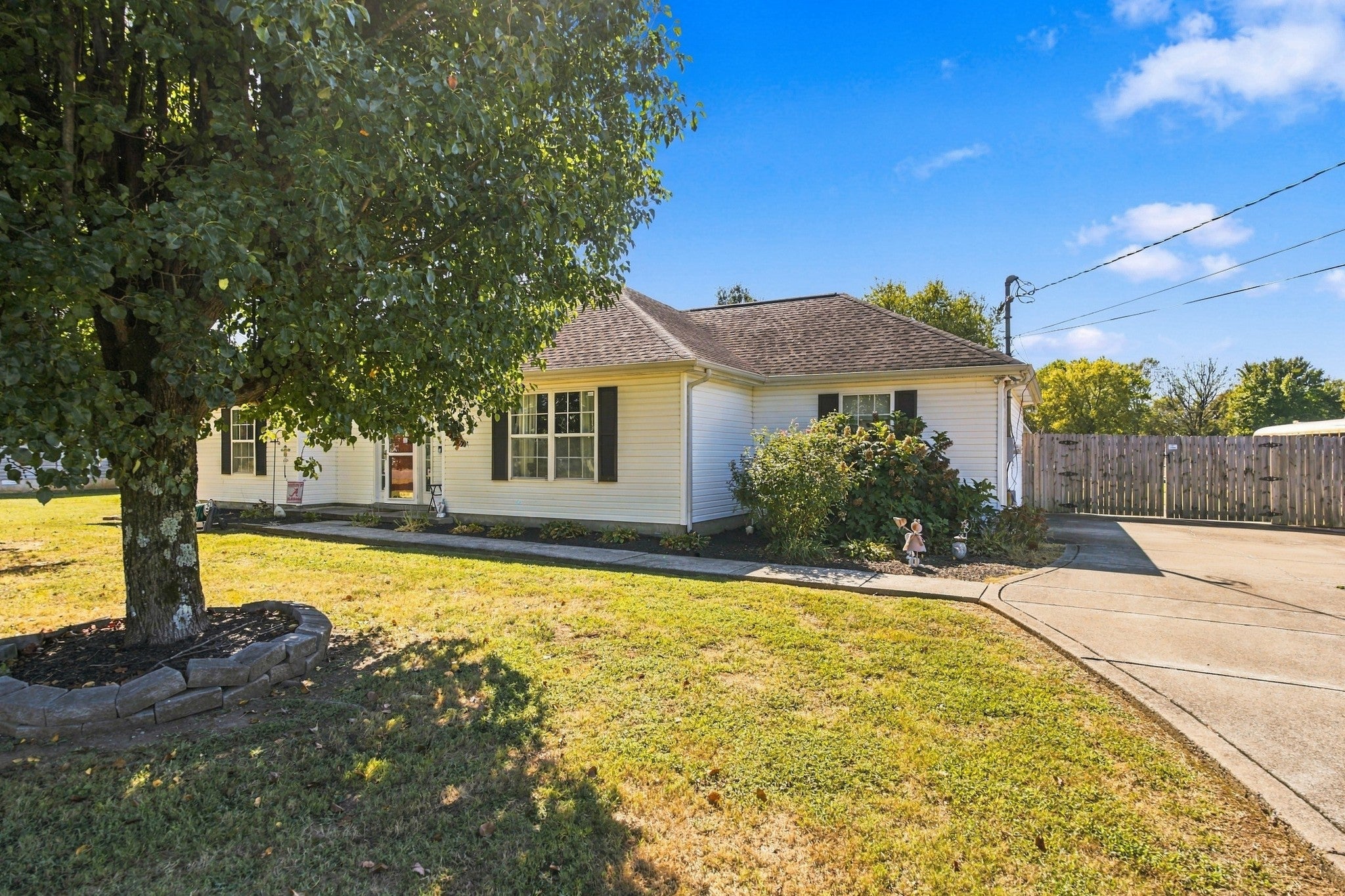 124 Fresca Ct