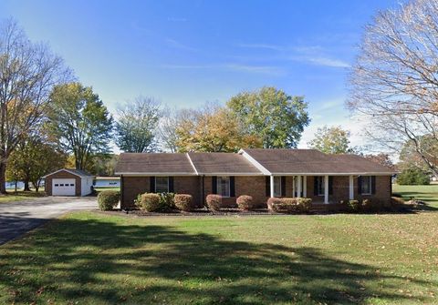 1331 Dripping Springs Rd Winchester TN 37398