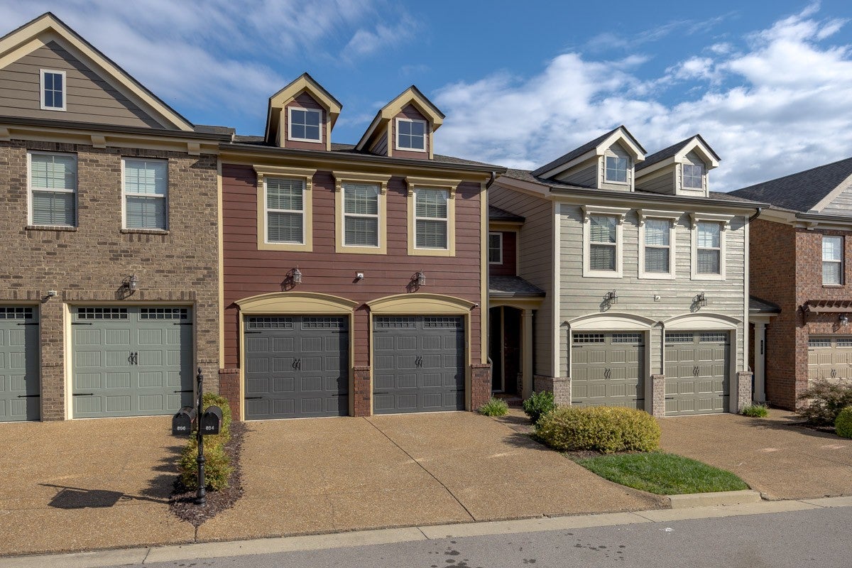 804 Silkwood Dr