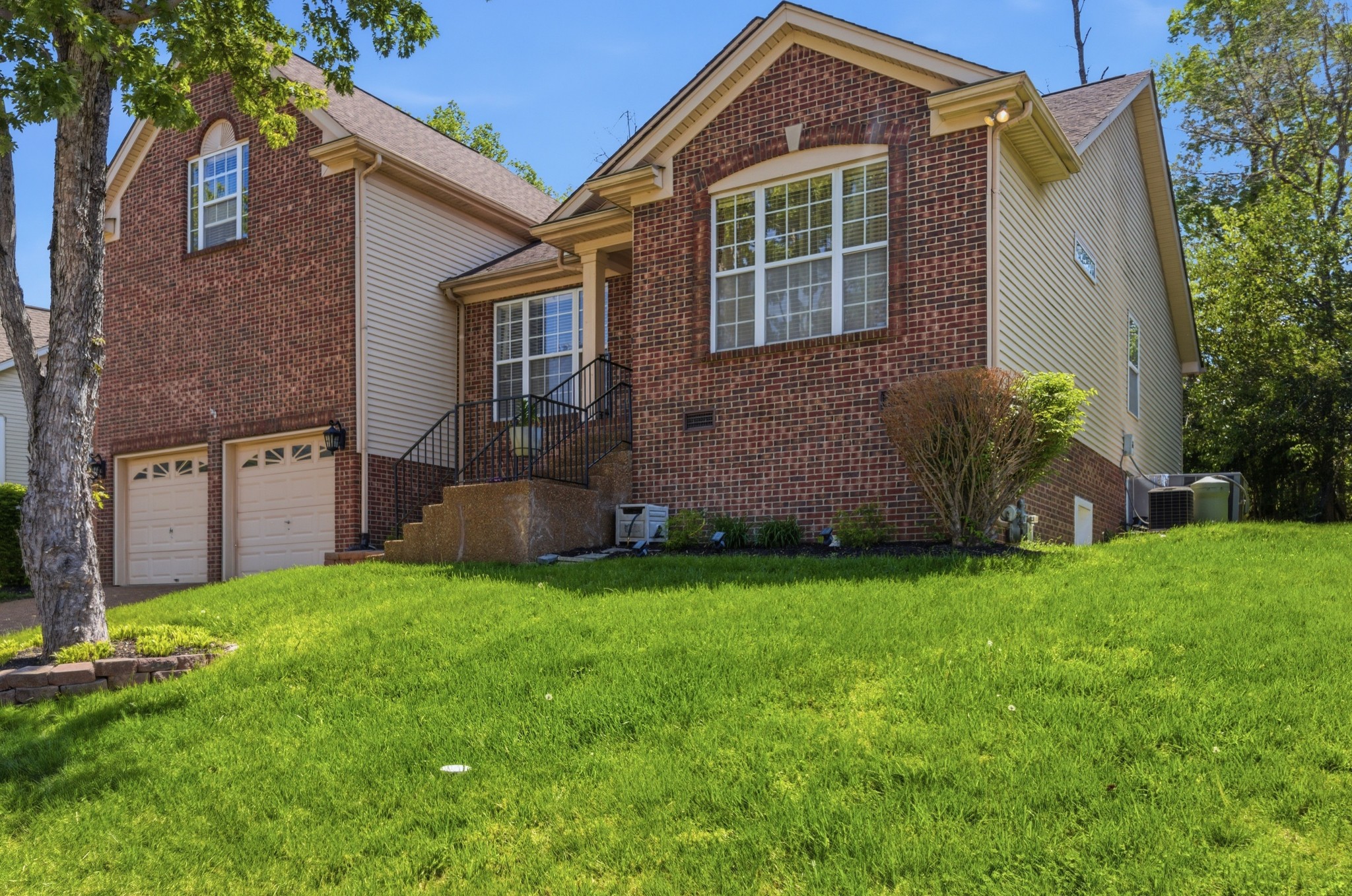 2965 Harbor Lights Dr