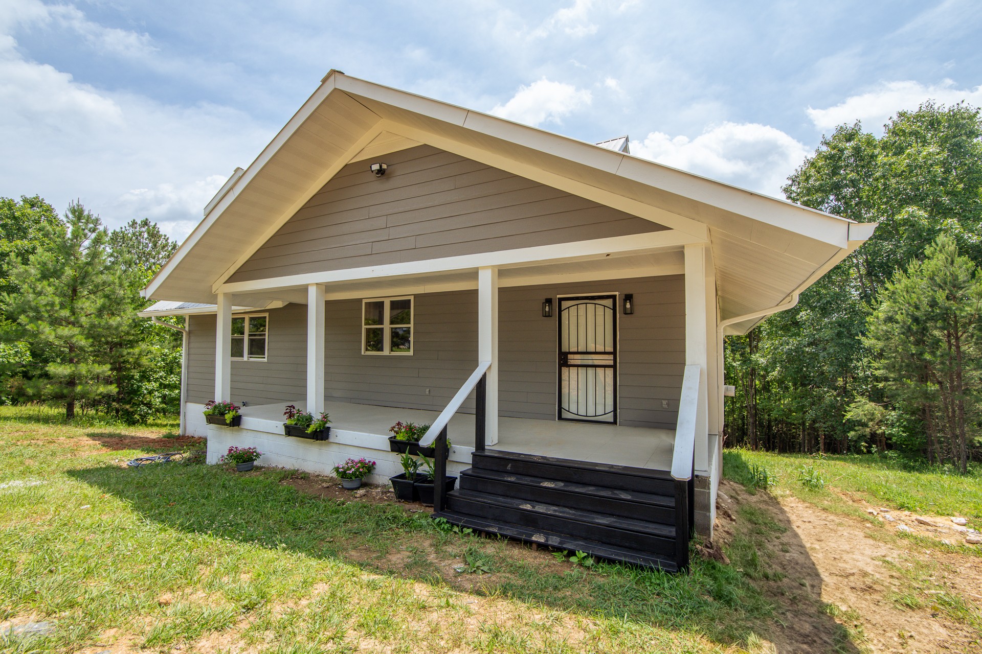 619 Bridgeview Cove