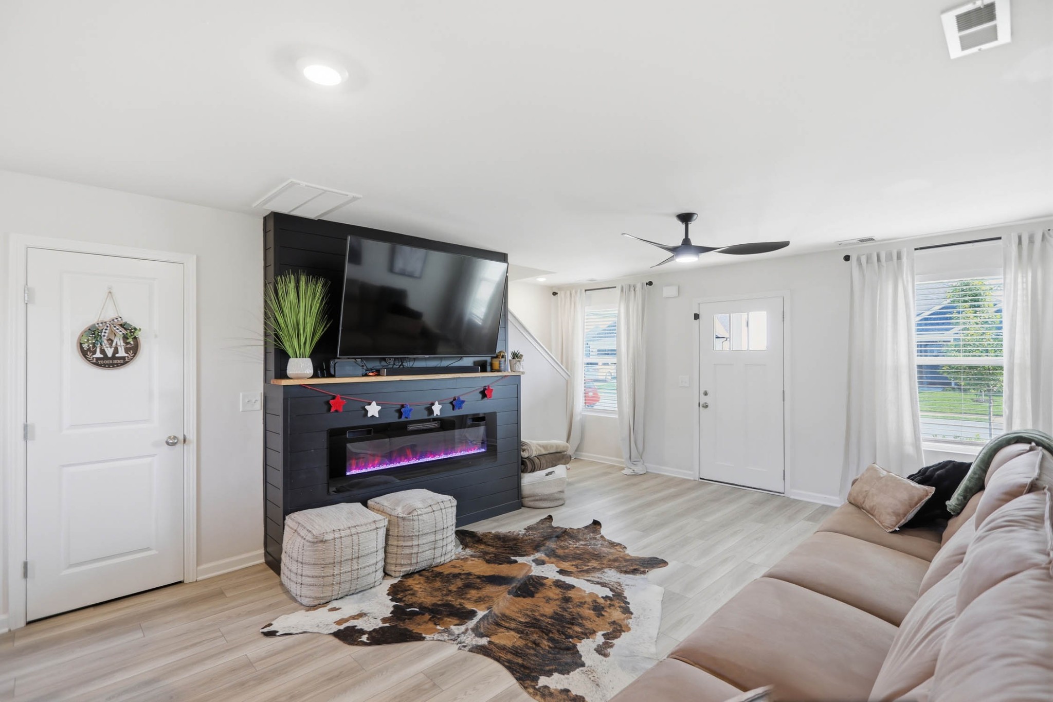 676 Cedar Brook Dr - Photo 4