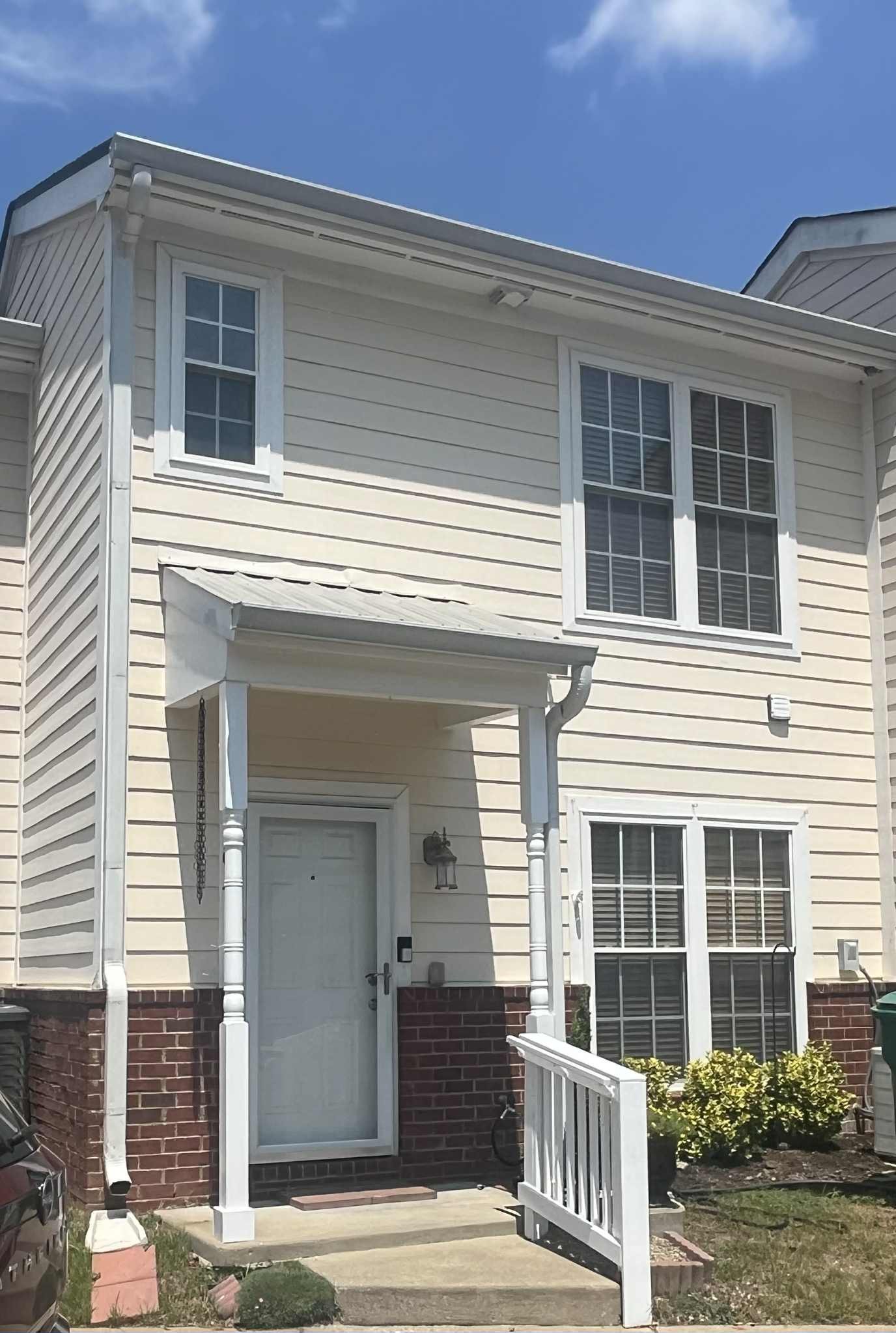 2017 Birch Ln