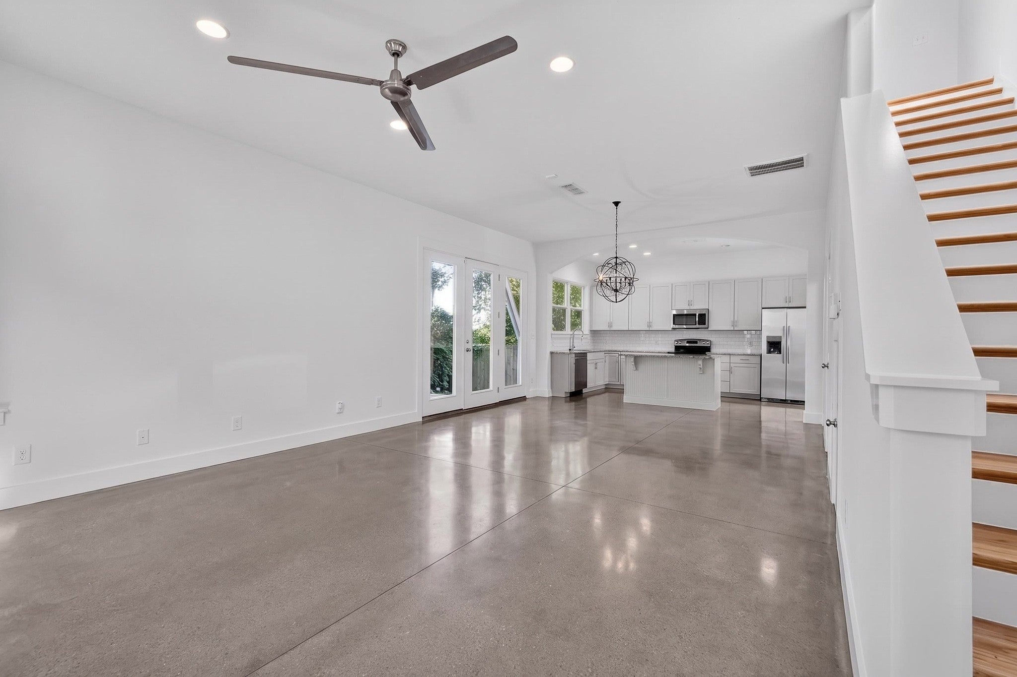 617 Eastboro Dr