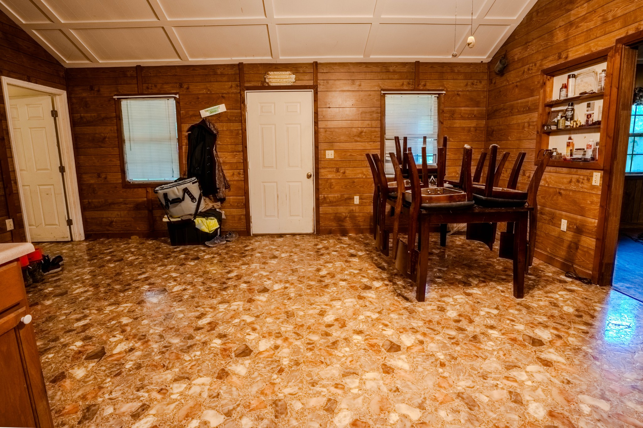 366 Ridge Rd