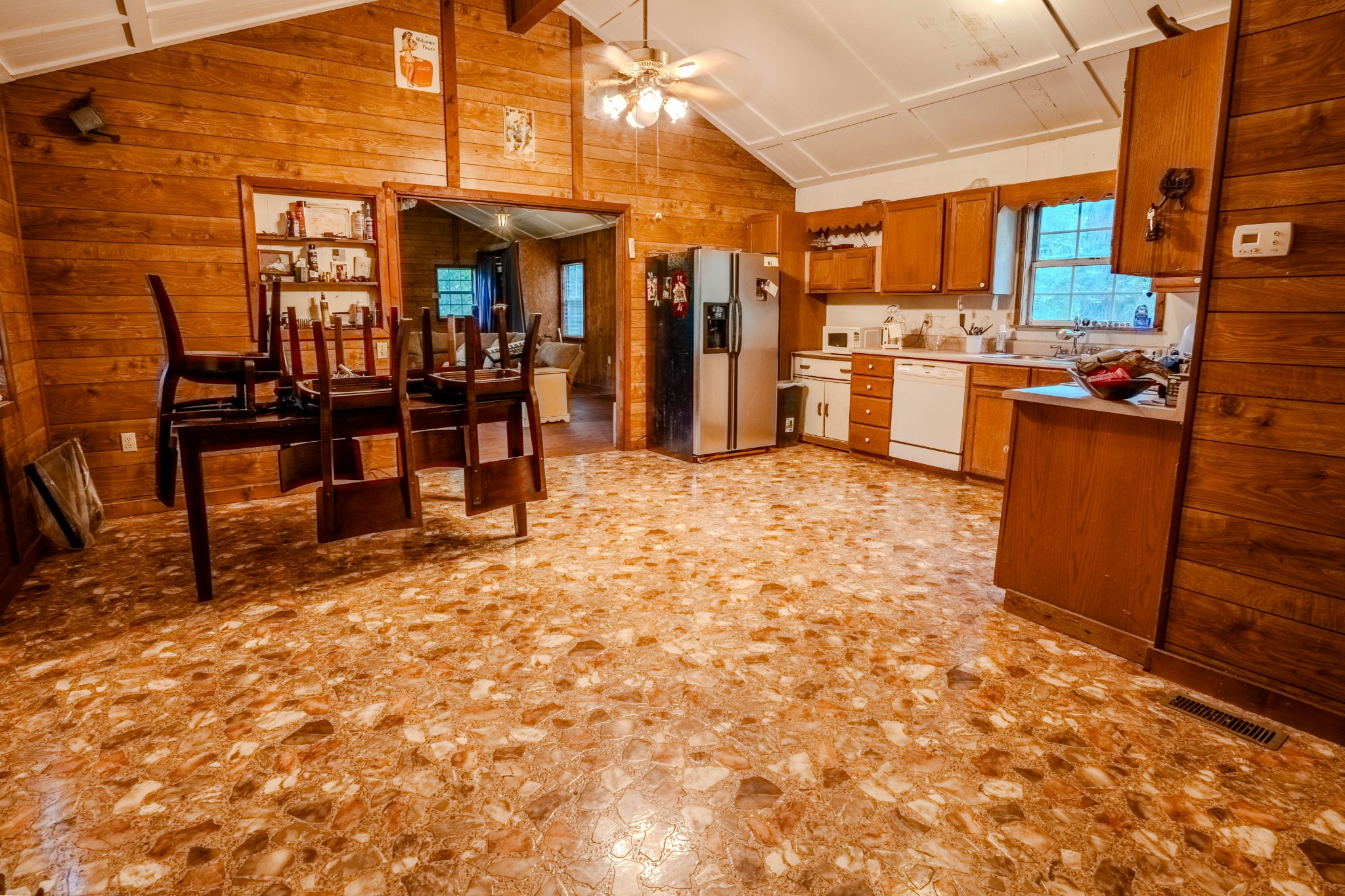 366 Ridge Rd