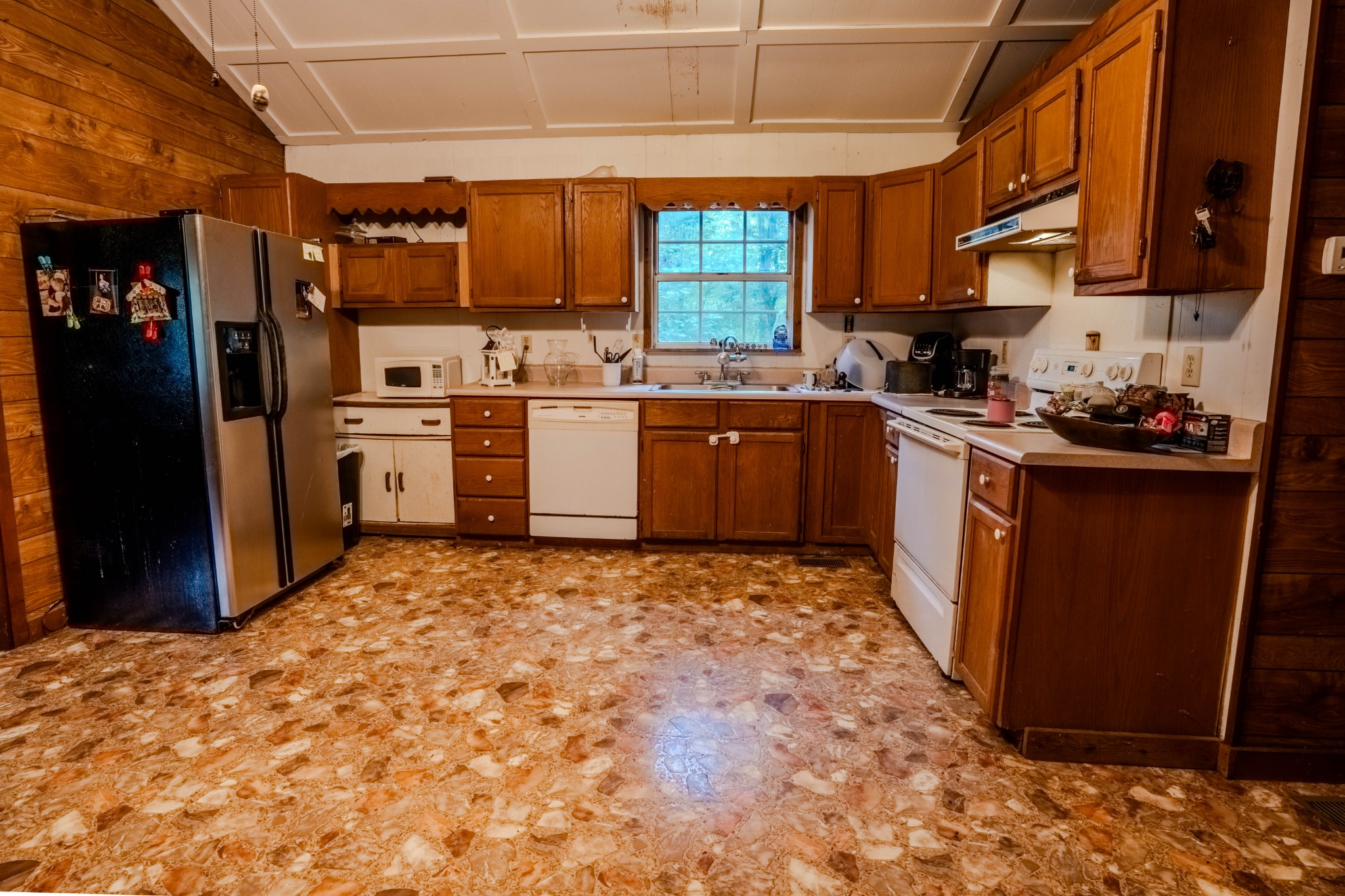 366 Ridge Rd
