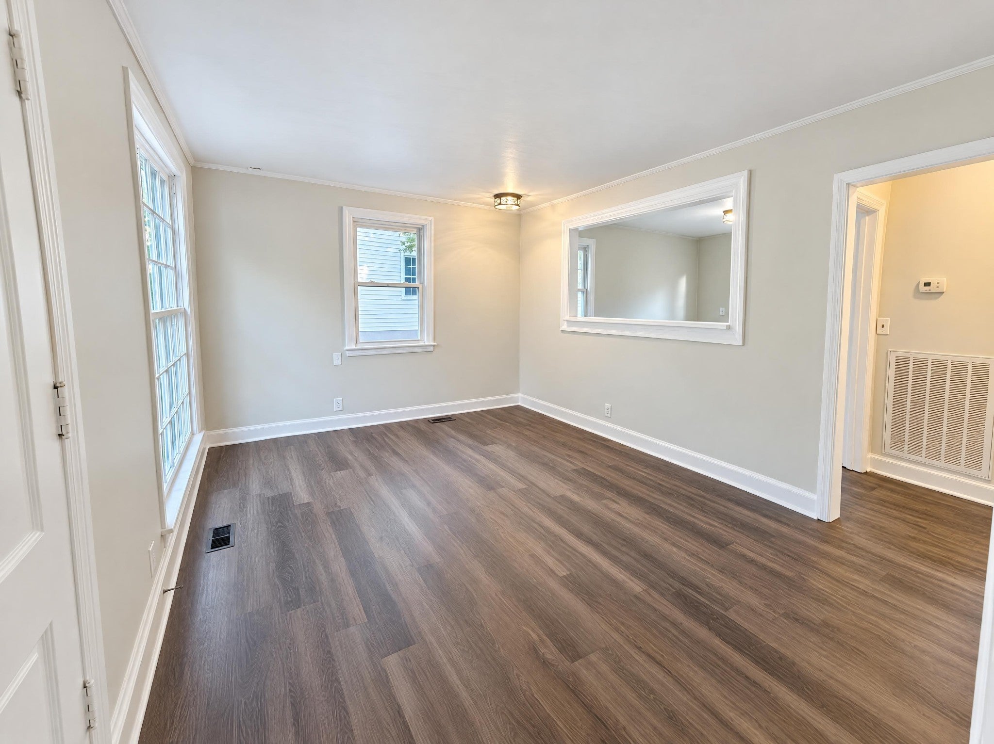 1315 Saturn Dr