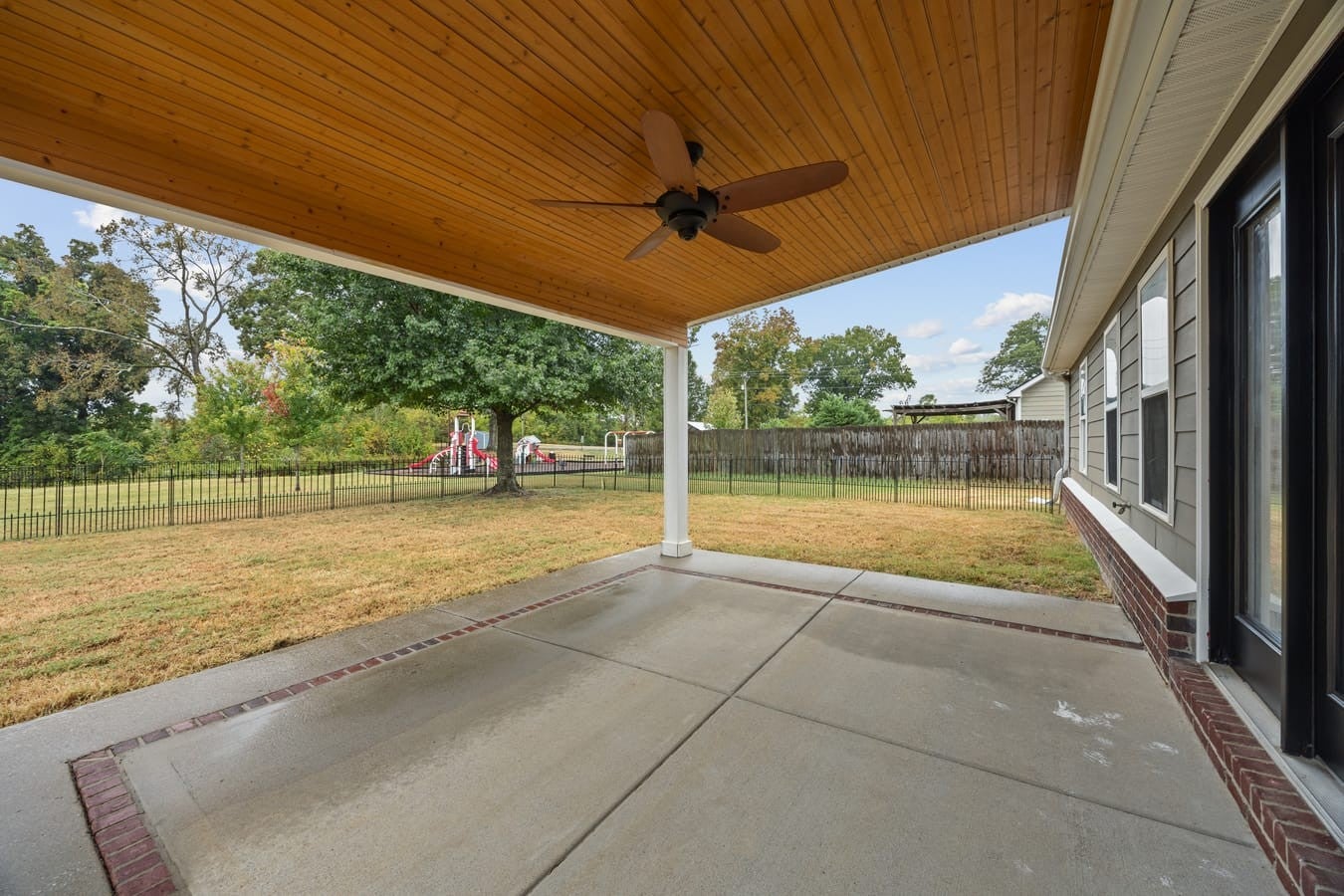 2280 Honey Farm Way