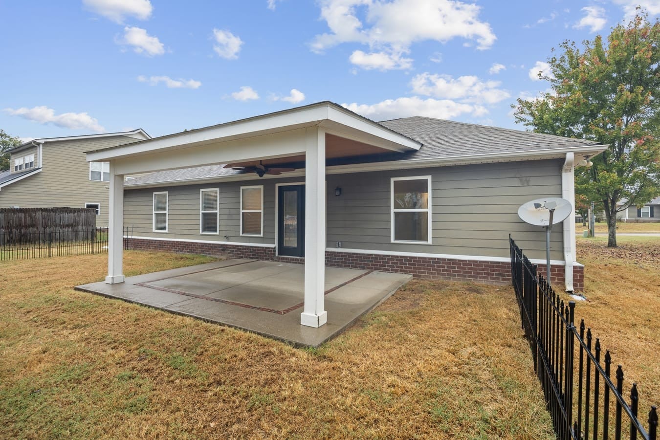 2280 Honey Farm Way