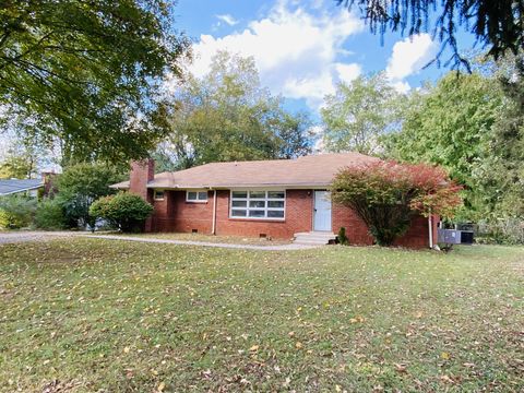 1511 Diana St Murfreesboro TN 37130