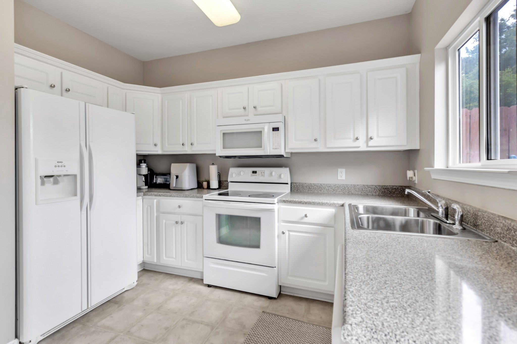 3535 Bell Rd 705