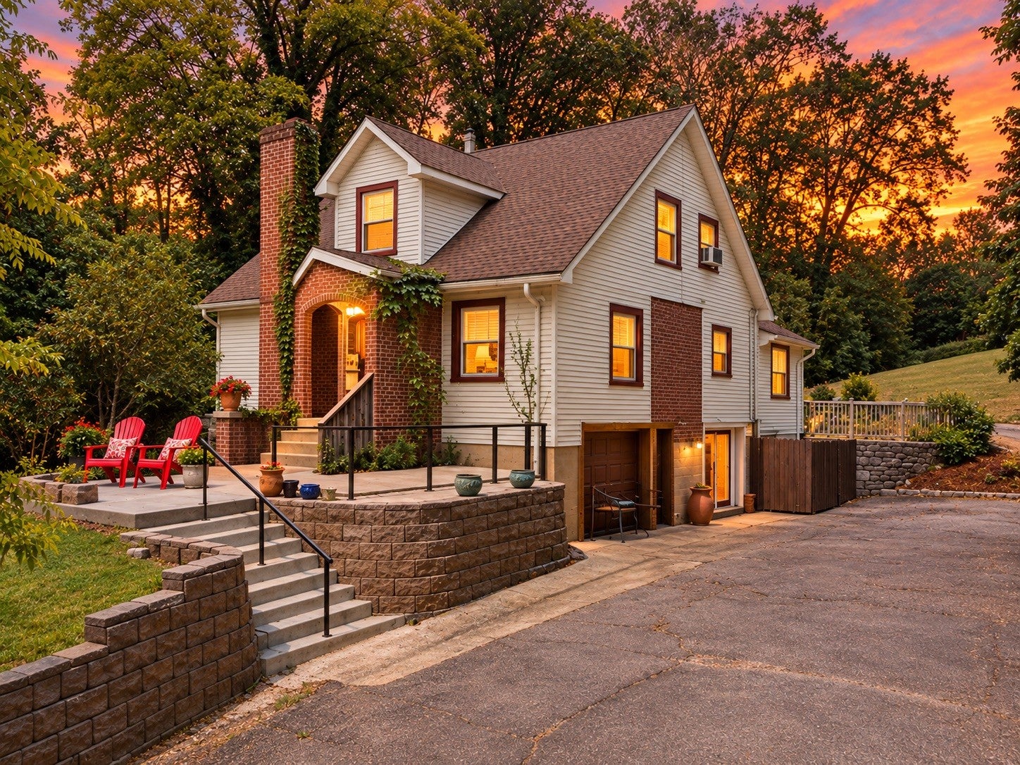 5-bed listing at 910 Due West Ave N, Madison