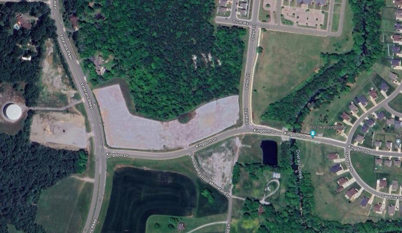 0 Veterans Parkway
