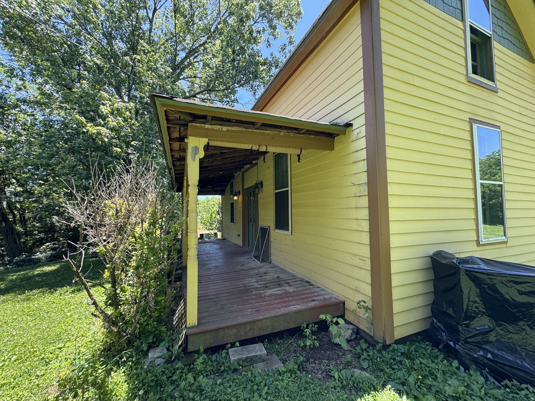 2342 Valley Creek Rd