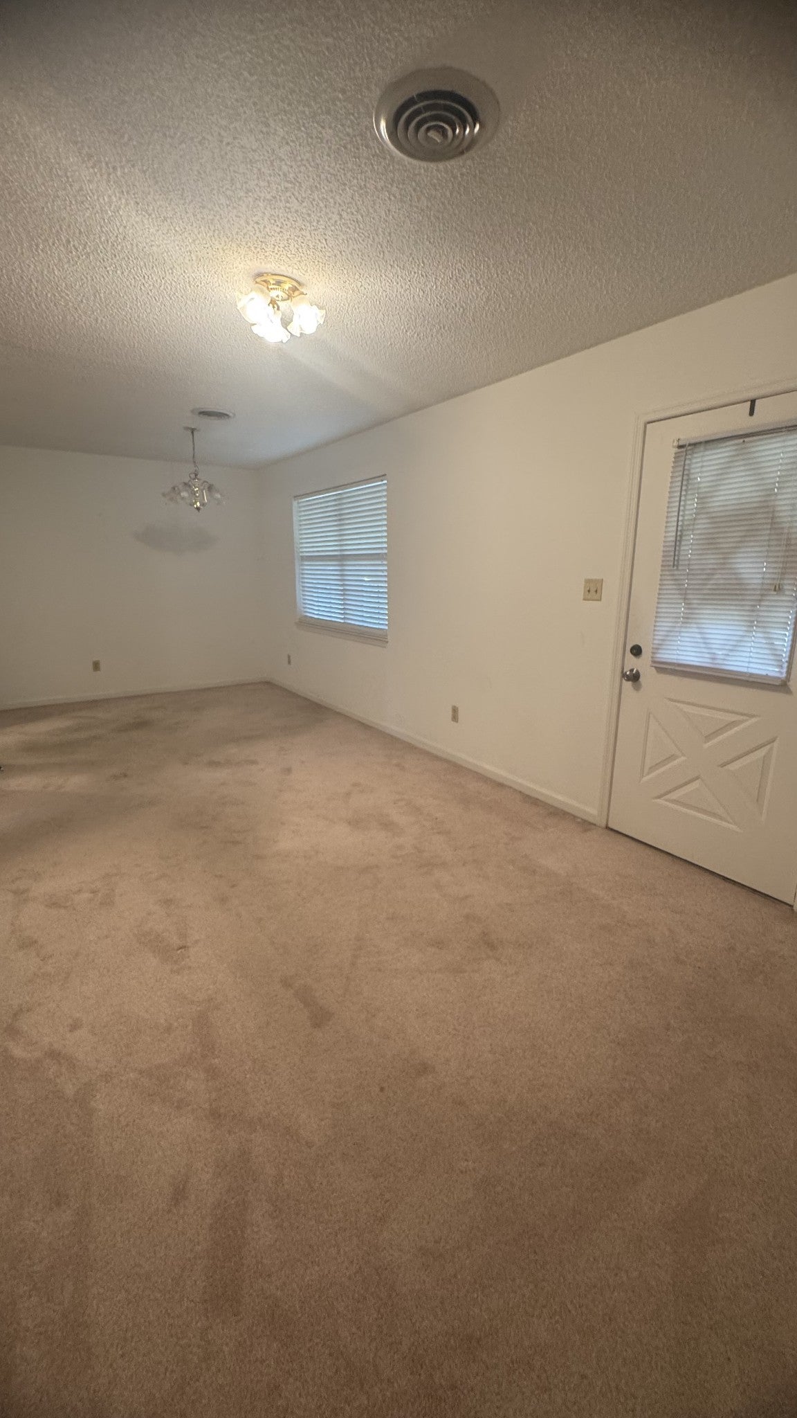 3178 Vista Dr NW