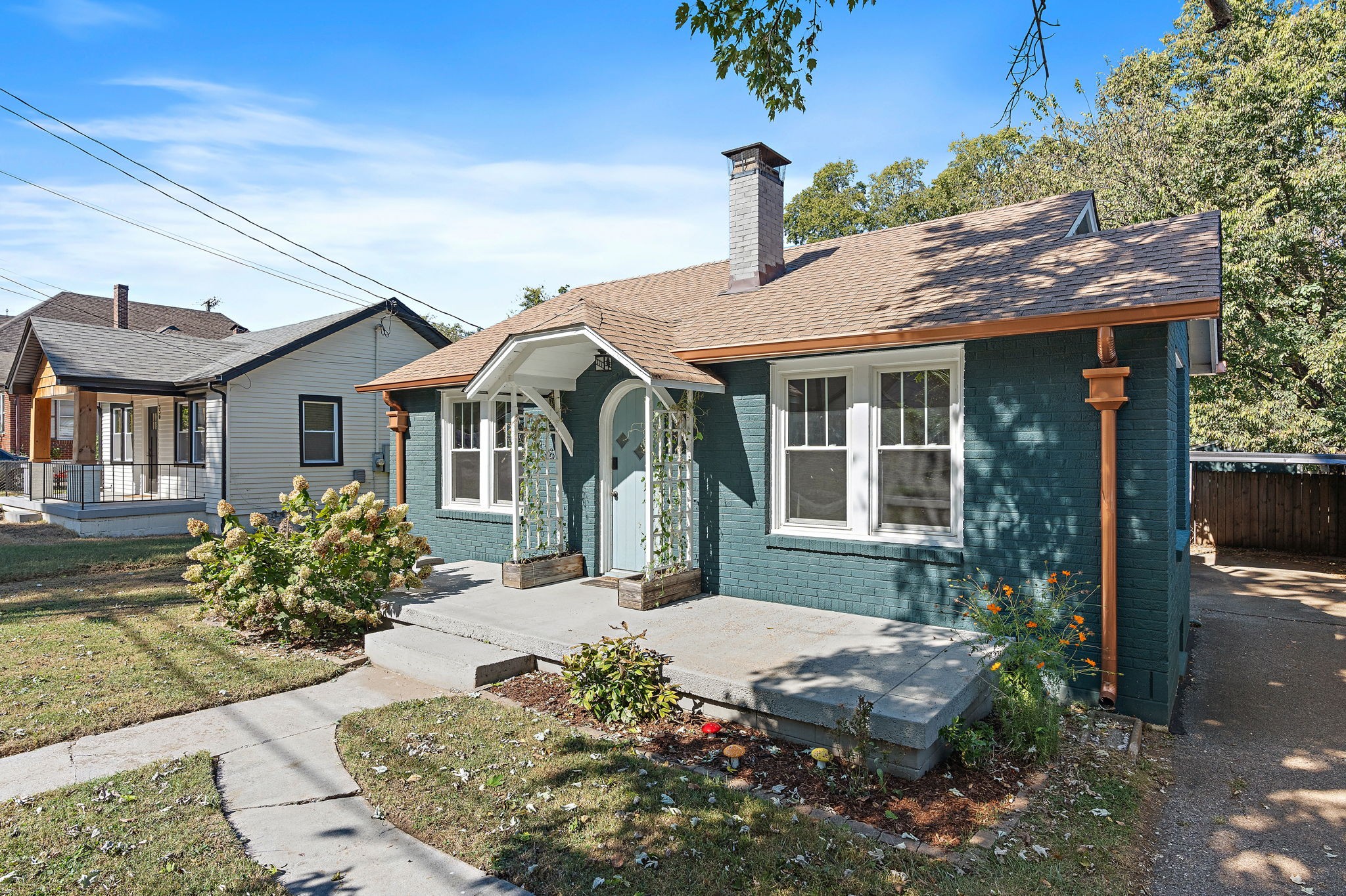 336 Valeria St