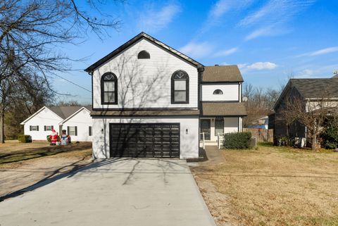 Photo of 5928 Robertson Ave, Nashville, TN 37209 (MLS # 3067389)