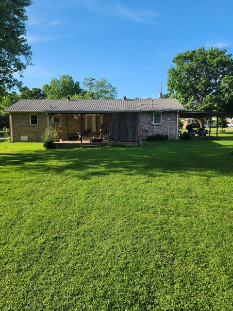 348 Leader Dr New Johnsonville TN 37134