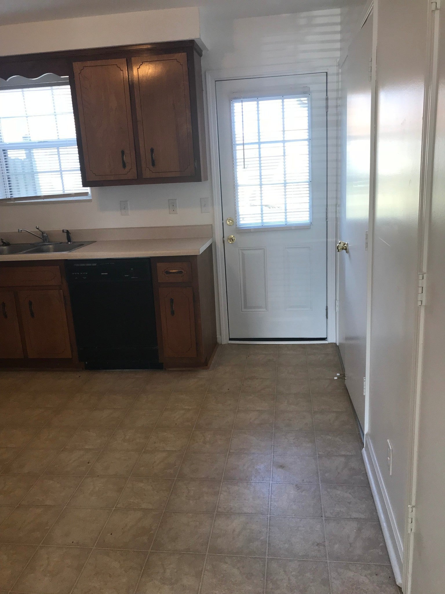 362 Peabody Dr 3