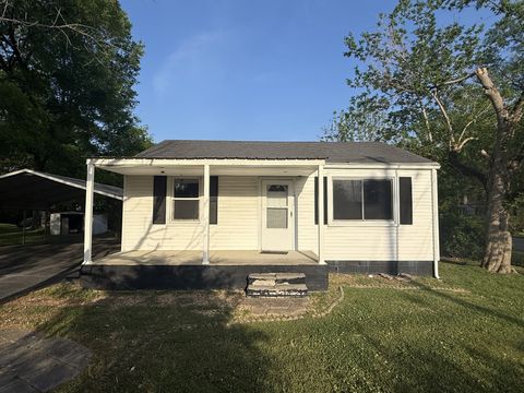 1827 Sunset Ave Columbia TN 38401