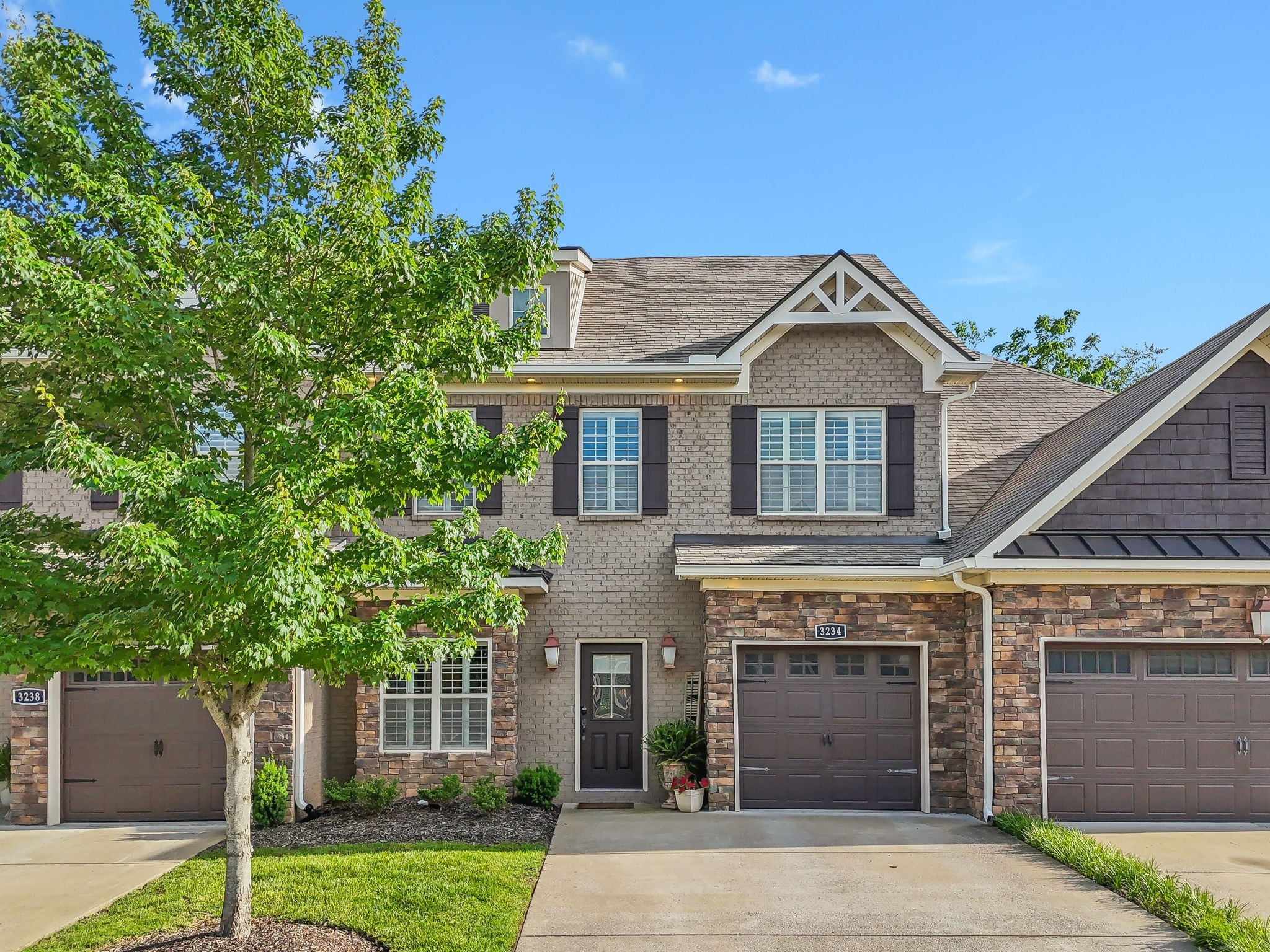 3234 Blue Sky Dr