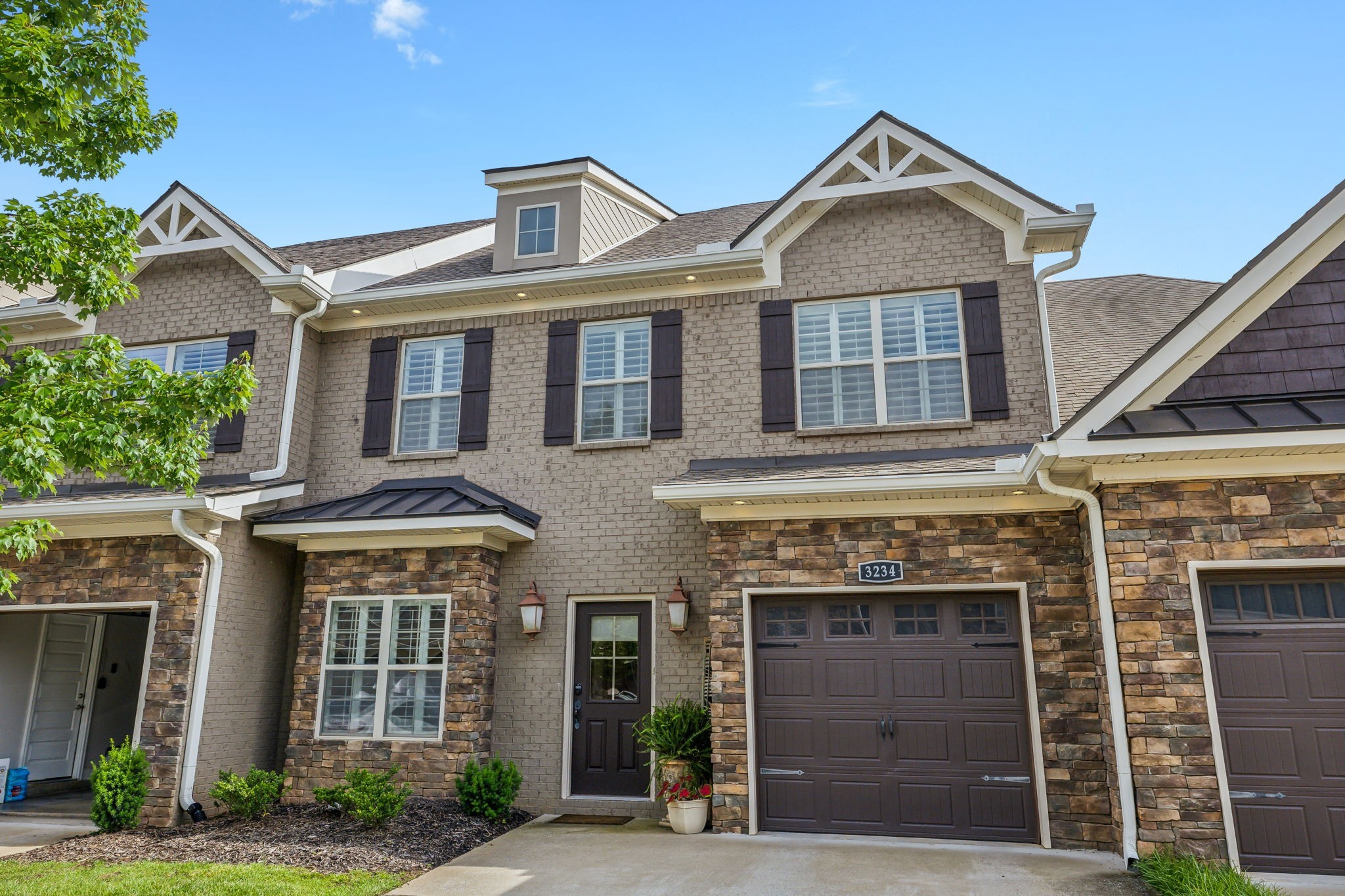 3234 Blue Sky Dr