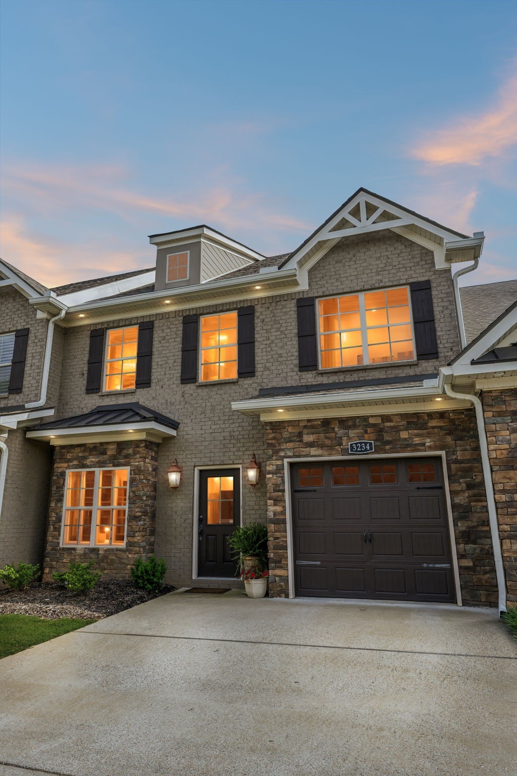 3234 Blue Sky Dr