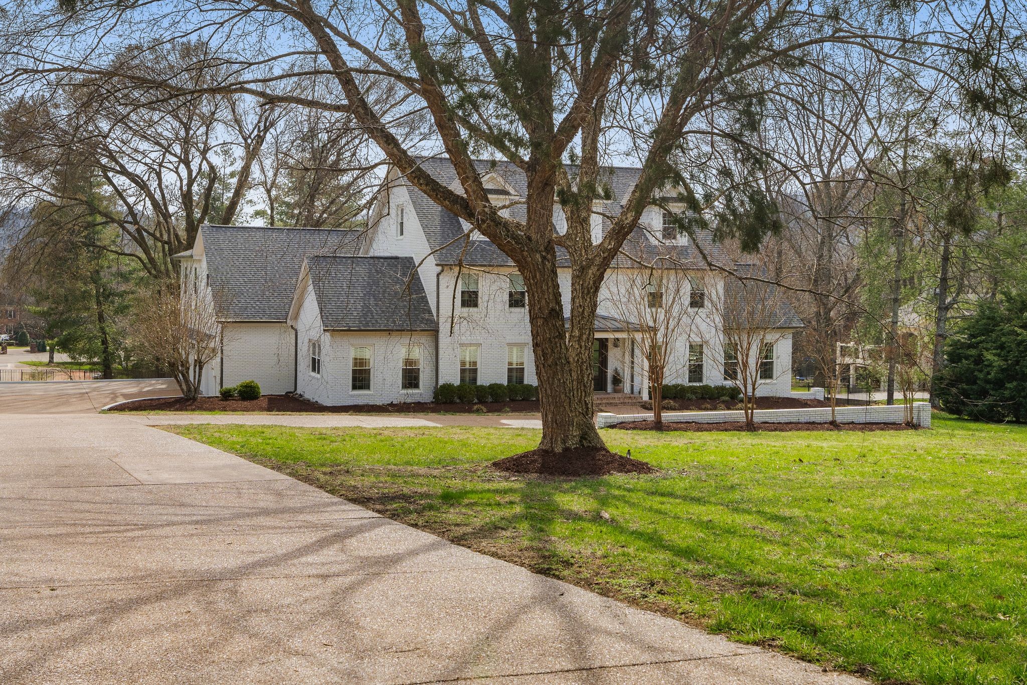 1621 Old Hickory Blvd