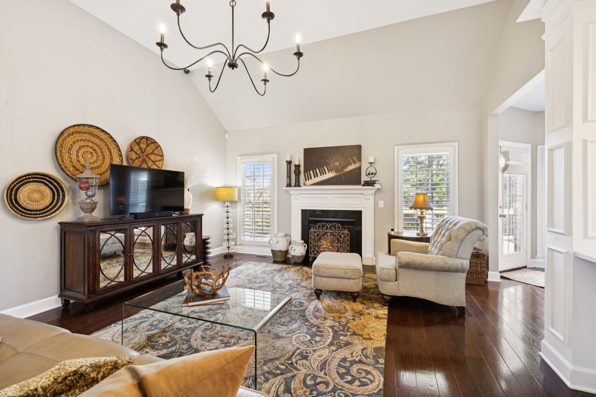 421 Caledonian Ct