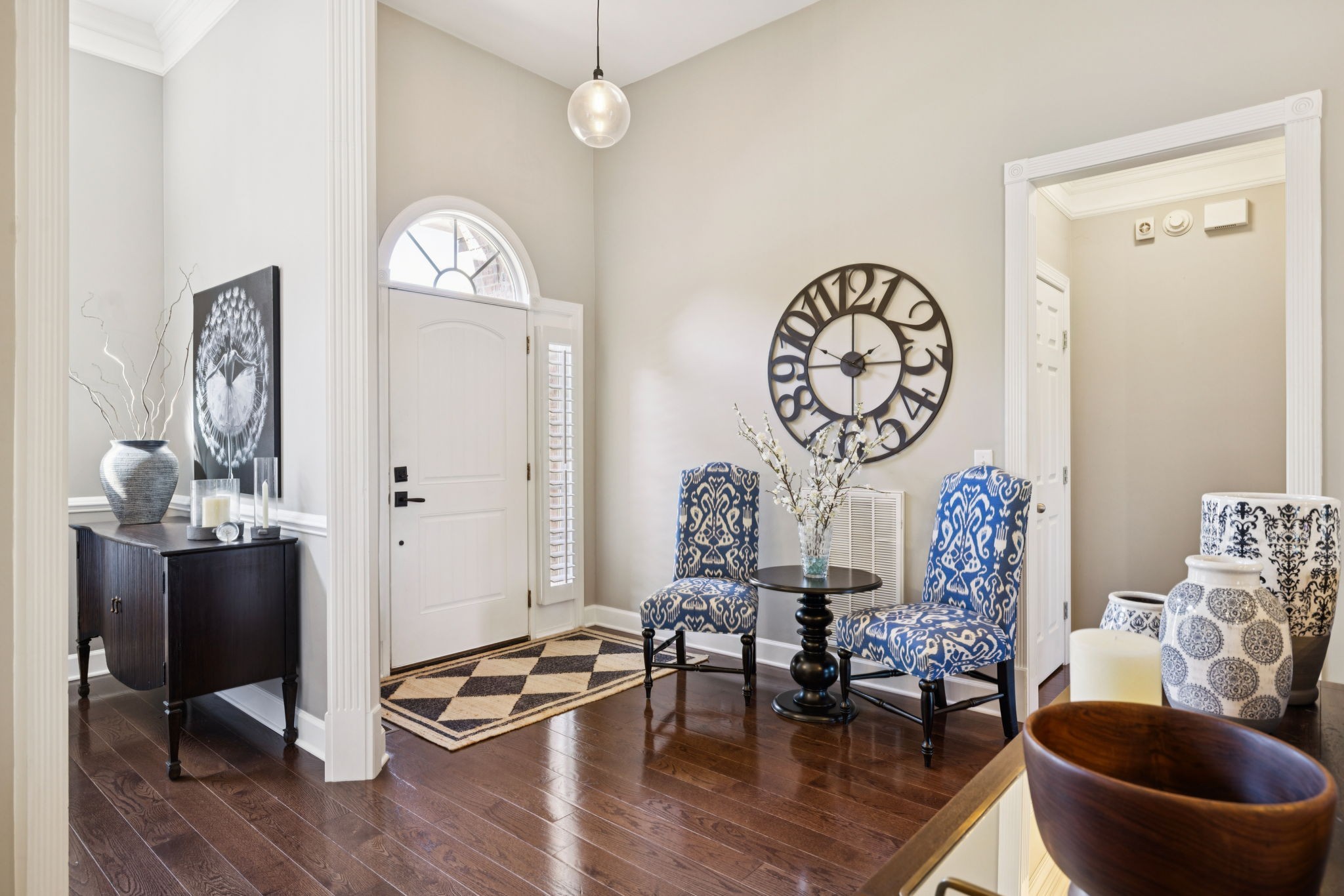 421 Caledonian Ct