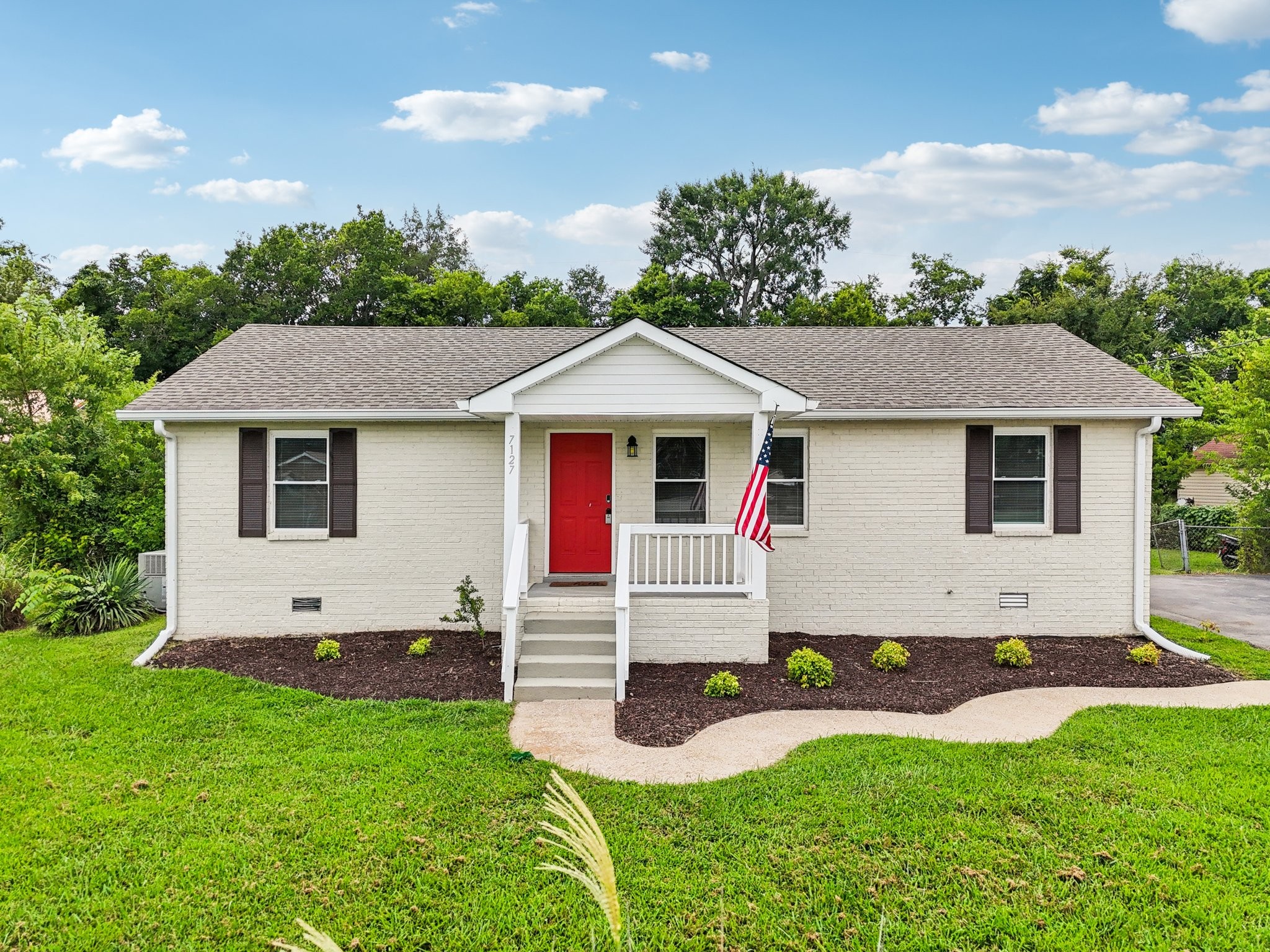 7127 Corner Dr