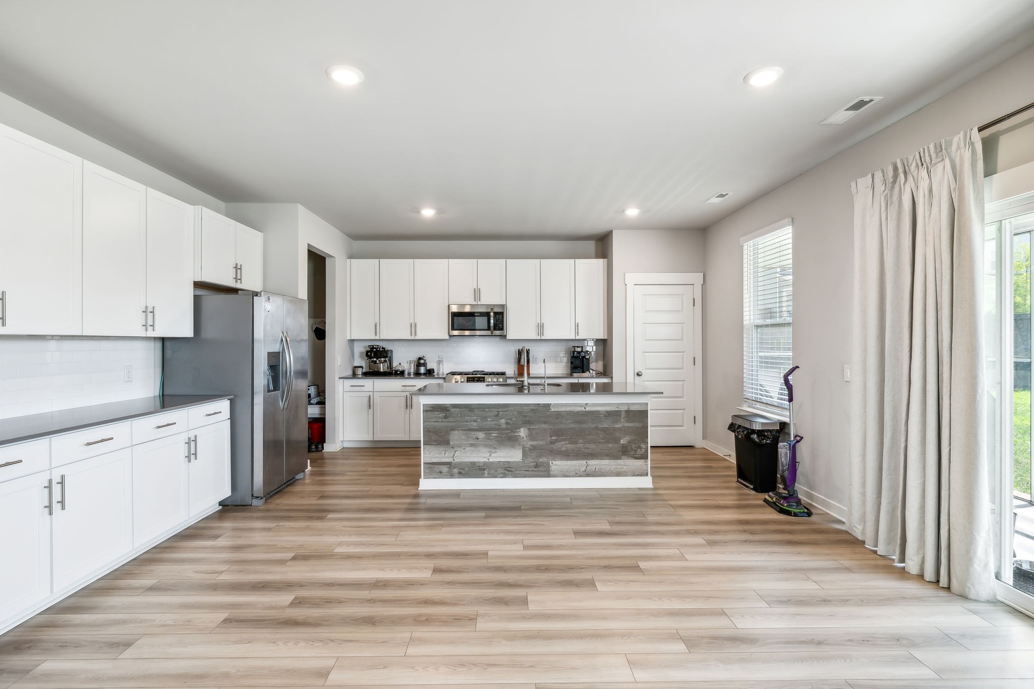 1001 Ewell Farm Cir