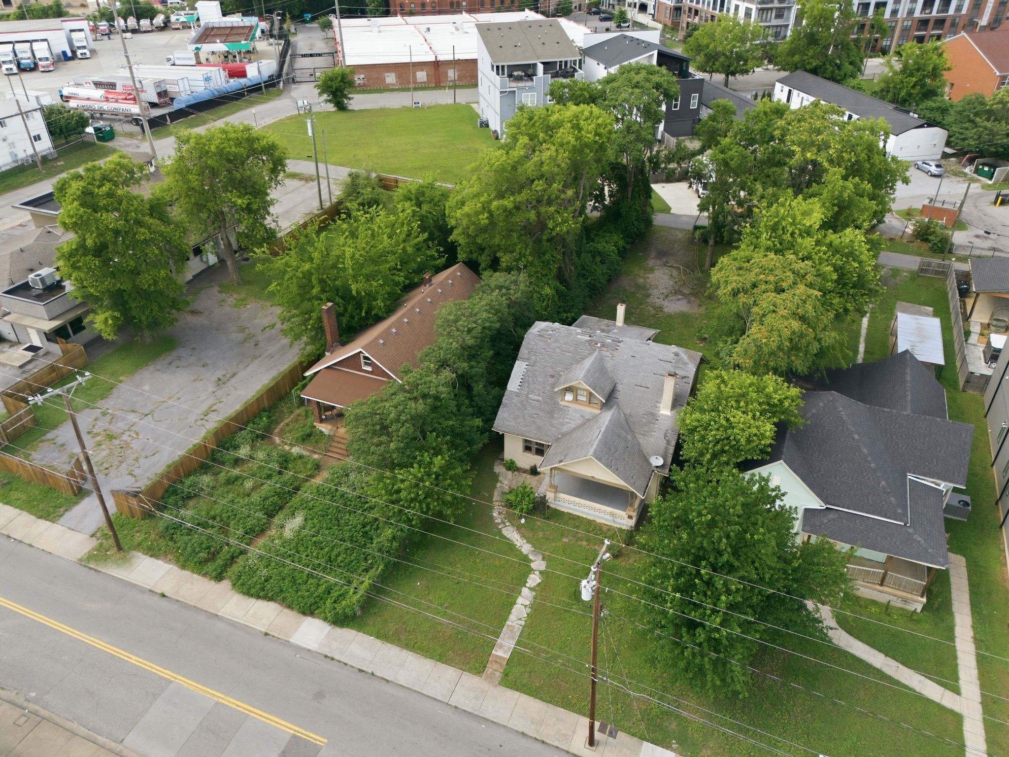 2020 Clifton Ave