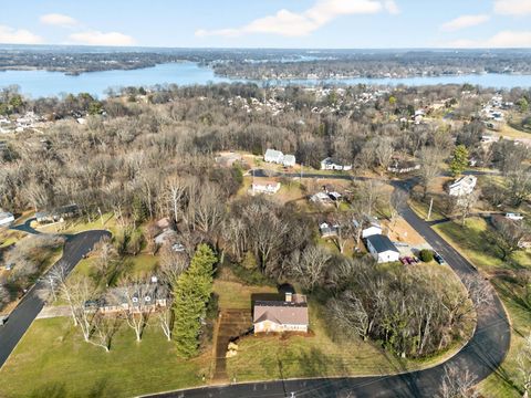 5063 Twin Lakes Dr Old Hickory TN 37138